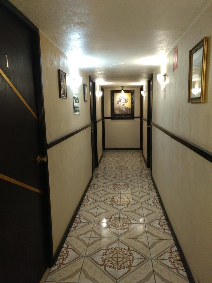OYO Hotel Bicentenario Tampico Buitenkant foto