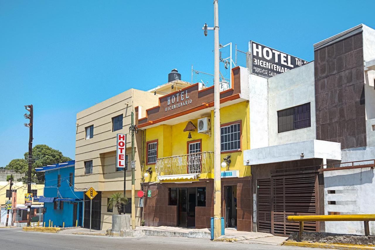 OYO Hotel Bicentenario Tampico Buitenkant foto
