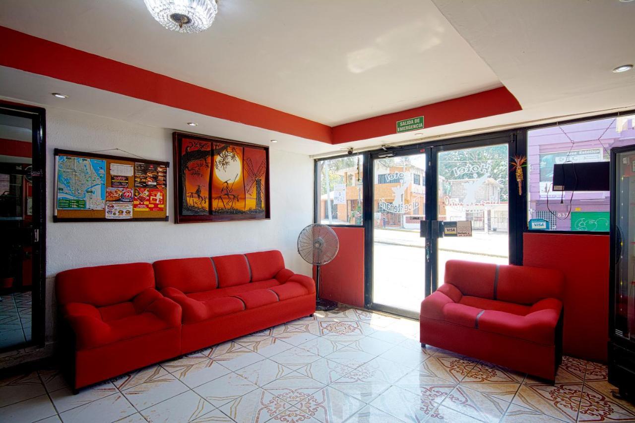 OYO Hotel Bicentenario Tampico Buitenkant foto