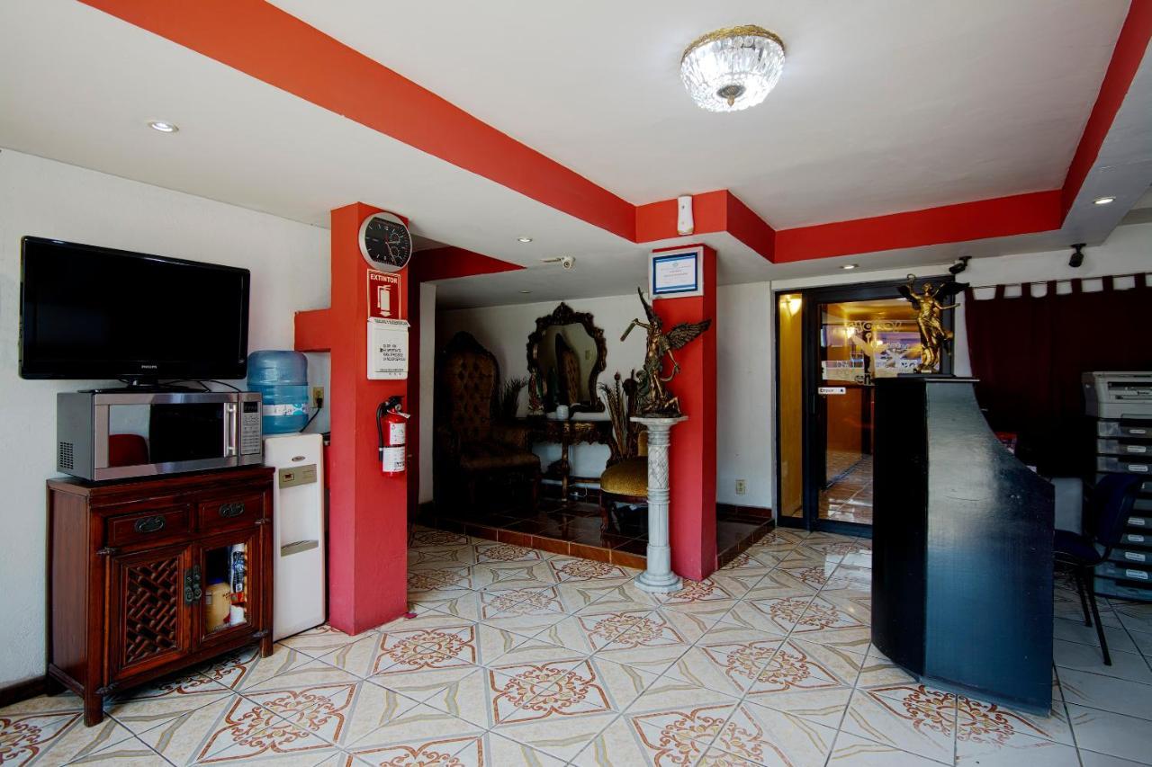 OYO Hotel Bicentenario Tampico Buitenkant foto