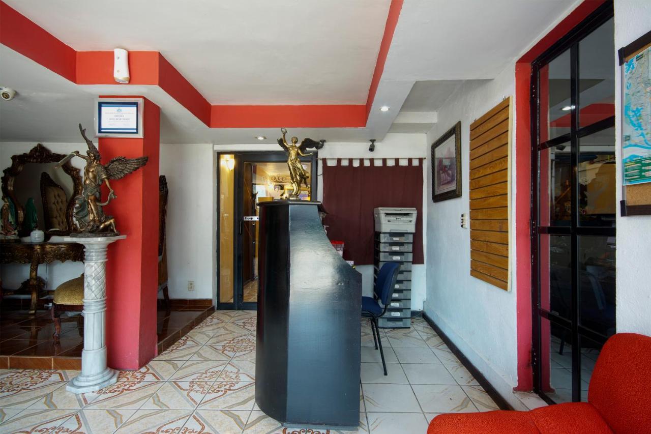 OYO Hotel Bicentenario Tampico Buitenkant foto